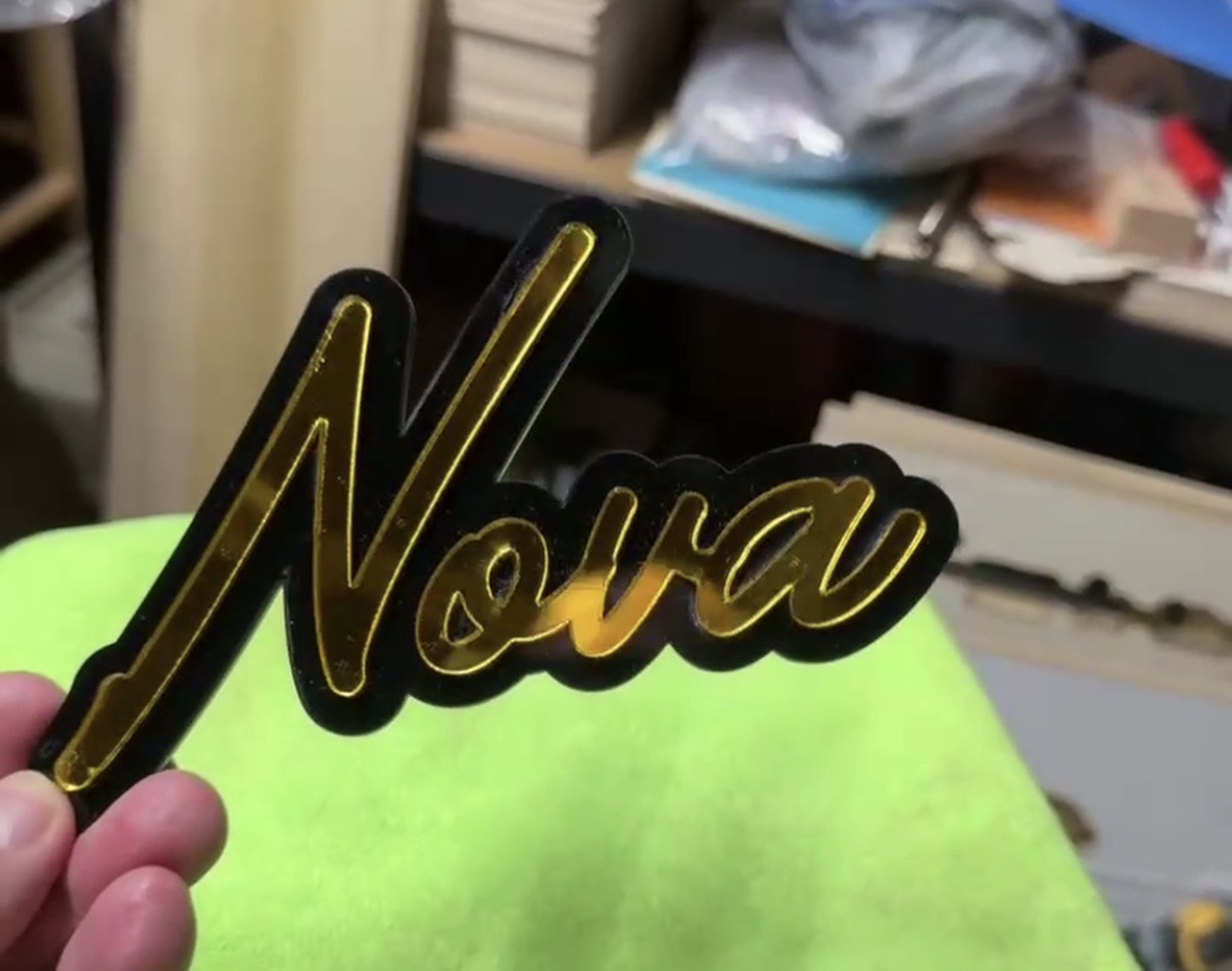 Nova name piece
